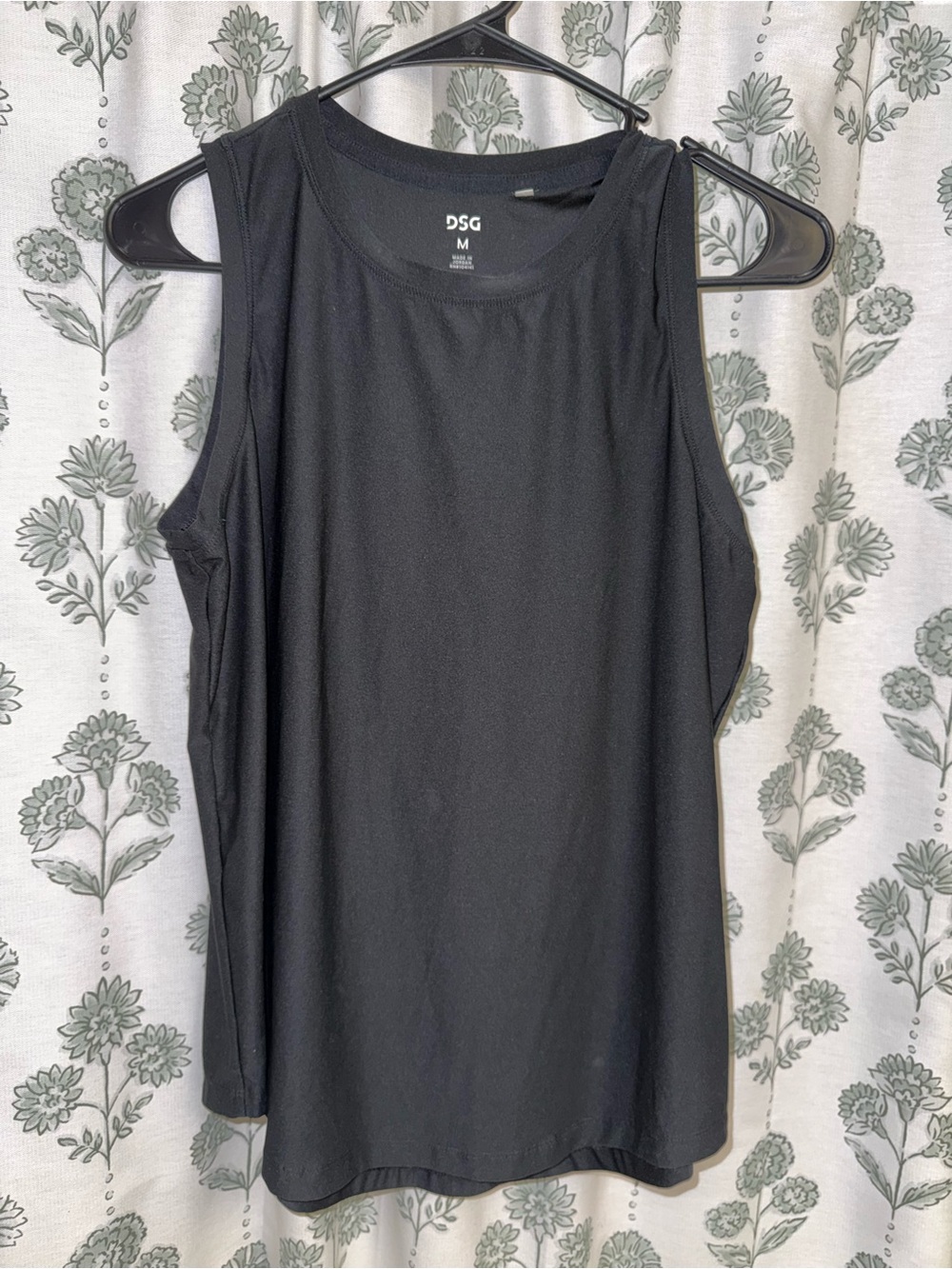 DSG Black Women's Athletic Tank Top